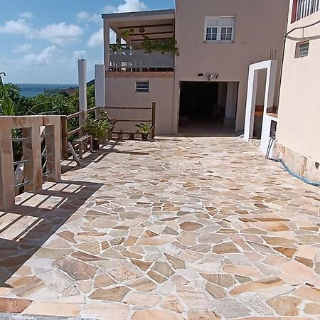 F2 Familial - Vue Imprenable Sur La Baie Du Marin Apartment Le Marin Luaran gambar